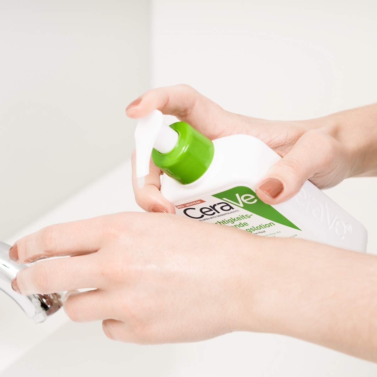 image:imageCeraVe Feuchtigkeitsspendende Reinigungslotion fr Gesicht und Krper Normale bis trockene Haut Mit Hyaluron und 3 essenziellen Ceramiden7883 ml 6er Pack